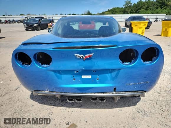 2011 Chevrolet Corvette 1LT с VIN 1G1YE2DWXB5108574, выставлен на аукционе Copart как лот 80186105 с пробегом 70 285 миль миль и Чистый • Clean title. История ставок и продаж доступна на DreamBid. Изображение 6.