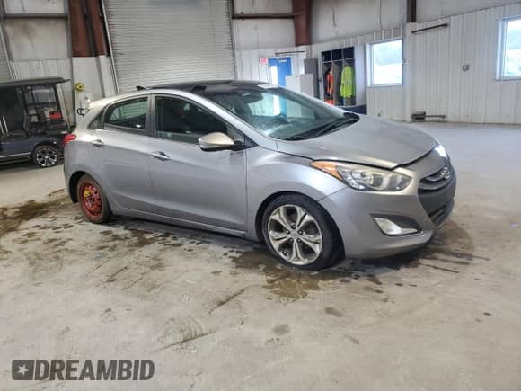 2013 Hyundai Elantra с VIN KMHD35LE7DU033830, выставлен на аукционе Copart как лот 80867865 с пробегом 130 551 миль миль и Списание • Salvage title. История ставок и продаж доступна на DreamBid. Изображение 4.