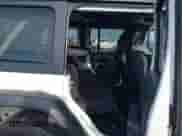 2022 Jeep Wrangler Unlimited Sport S с VIN 1C4HJXDN9NW154922, выставлен на аукционе IAAI как лот 41230408 с пробегом 35 187 миль миль и . История ставок и продаж доступна на DreamBid. Изображение 8.