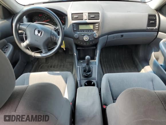 2005 Honda Accord LX с VIN 1HGCM55475A111433, выставлен на аукционе Copart как лот 67368635 с пробегом 198 408 миль миль и Списание • Salvage title. История ставок и продаж доступна на DreamBid. Изображение 8.