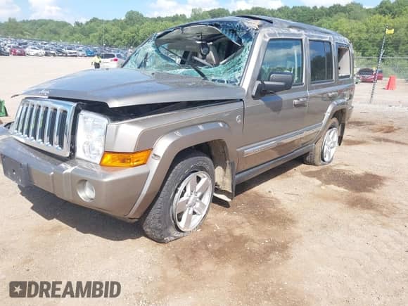 2006 Jeep Commander Limited с VIN 1J8HG58N86C246418, выставлен на аукционе IAAI как лот 42600336 с пробегом 111 034 миль миль и . История ставок и продаж доступна на DreamBid. Изображение 17.