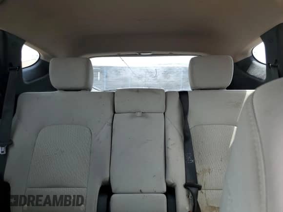 2018 Hyundai Santa Fe 2.4L z VIN 5XYZTDLB8JG560444, wystawiony jako Copart lot #66043345 z przebiegiem 155 275 mil mil oraz Szkoda całkowita • Salvage title. Historia ofert i sprzedaży dostępna na DreamBid. Obrazek 10.