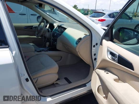 2013 Nissan Pathfinder S с VIN 5N1AR2MN1DC652170, выставлен на аукционе IAAI как лот 42825034 с пробегом 168 994 миль миль и . История ставок и продаж доступна на DreamBid. Изображение 5.