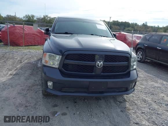 2018 Ram 1500 Express z VIN 1C6RR6KT4JS340854, wystawiony jako IAAI lot #41679041 z przebiegiem 127 652 mil mil oraz . Historia ofert i sprzedaży dostępna na DreamBid. Obrazek 12.