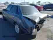 1990 Toyota Camry z VIN JT2SV21E9L3397994, wystawiony jako IAAI lot #41010855 z przebiegiem 261 457 mil mil oraz . Historia ofert i sprzedaży dostępna na DreamBid. Obrazek 3.