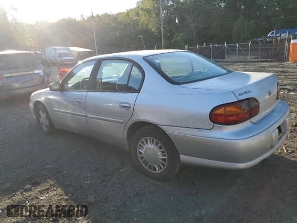 2003 Chevrolet Malibu с VIN 1G1ND52J83M653789, выставлен на аукционе Copart как лот 85101695 с пробегом 138 277 миль миль и Списание • Salvage title. История ставок и продаж доступна на DreamBid. Изображение 2.