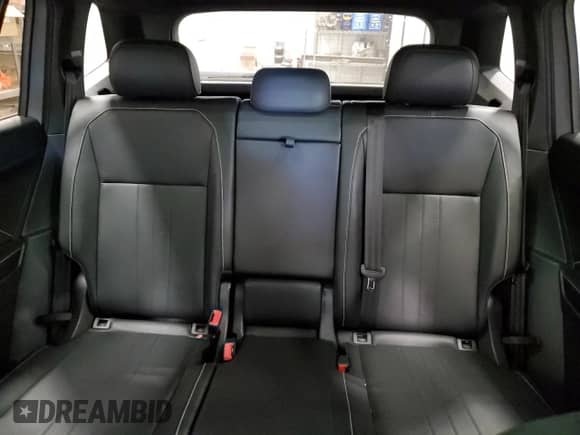 2022 Volkswagen Tiguan SE R-Line Black with VIN 3VV8B7AX6NM003296, listed as a Copart auction lot 62535975 with 60,347 mi miles and Salvage title. Bid and sale history available at DreamBid. Image 10.