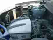 2010 Hyundai Santa Fe SE z VIN 5NMSH4AG2AH395868, wystawiony jako IAAI lot #42900440 z przebiegiem 286 204 mil mil oraz . Historia ofert i sprzedaży dostępna na DreamBid. Obrazek 12.