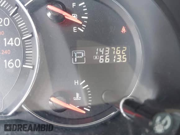 2014 Nissan Maxima SV z VIN 1N4AA5AP4EC443094, wystawiony jako IAAI lot #43183195 z przebiegiem 143 762 mil mil oraz . Historia ofert i sprzedaży dostępna na DreamBid. Obrazek 12.