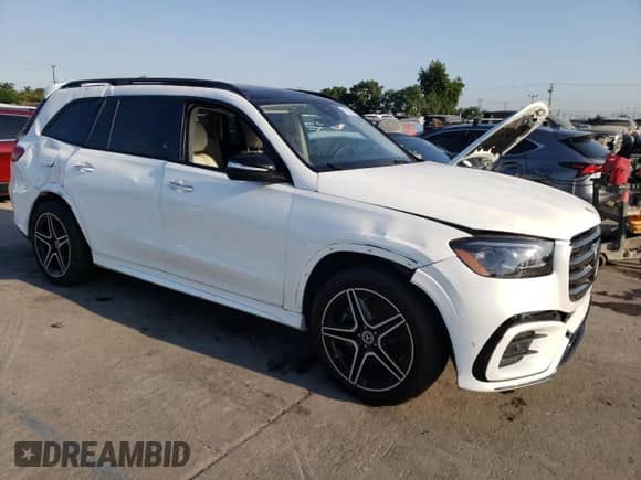 2025 Mercedes-Benz GLS 450 с VIN 4JGFF5KE5SB427577, выставлен на аукционе Copart как лот 67602005 с пробегом 3 миль миль и Чистый • Clean title. История ставок и продаж доступна на DreamBid. Изображение 4.