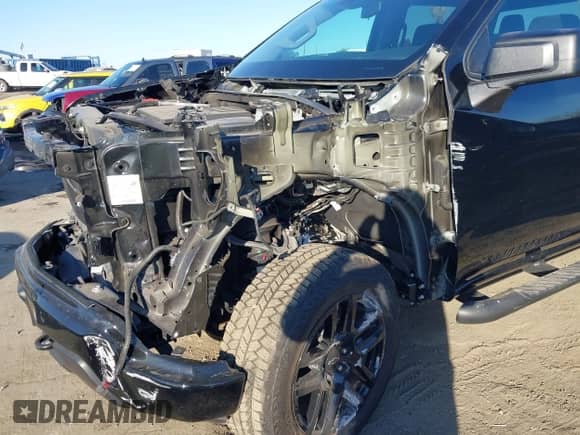 2024 Chevrolet Silverado 1500 Custom Trail Boss with VIN 3GCPDCEK6RG332029, listed as a IAAI auction lot 41299212 with 7,480 mi miles and . Bid and sale history available at DreamBid. Image 6.