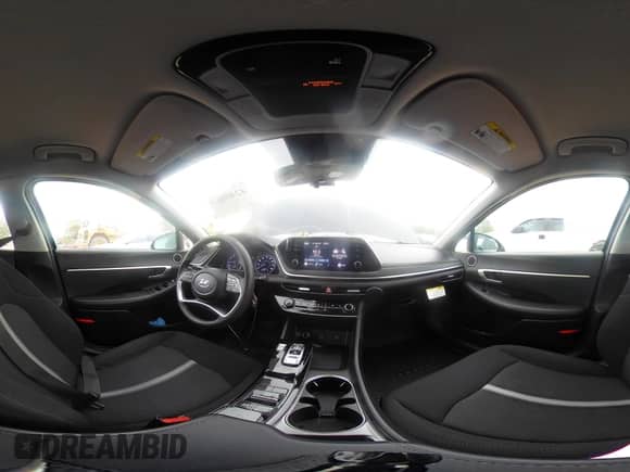 2023 Hyundai Sonata SE z VIN KMHL24JA8PA325369, wystawiony jako IAAI lot #42400026 z przebiegiem 121 813 mil mil oraz . Historia ofert i sprzedaży dostępna na DreamBid. Obrazek 18.