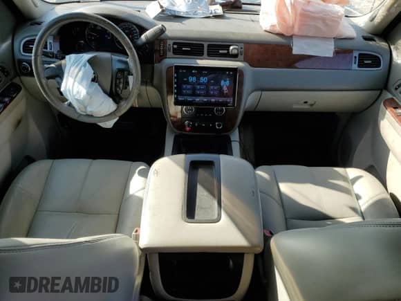 2011 Chevrolet Silverado 1500 LTZ with VIN 3GCPKTE32BG162899, listed as a Copart auction lot 83950435 with 136,170 mi miles and Salvage title. Bid and sale history available at DreamBid. Image 8.