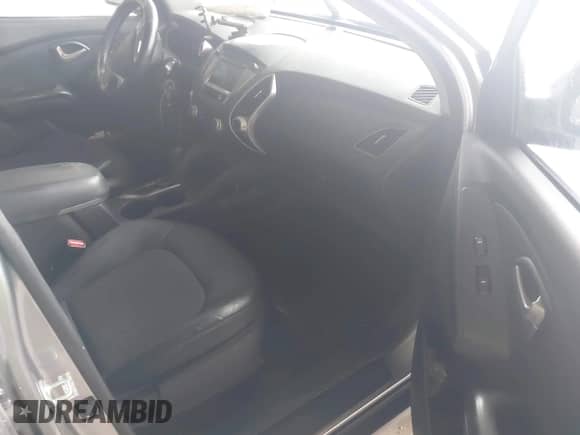 2011 Hyundai Tucson Limited с VIN KM8JUCAC0BU248887, выставлен на аукционе IAAI как лот 42025803 с пробегом 123 699 миль миль и . История ставок и продаж доступна на DreamBid. Изображение 5.