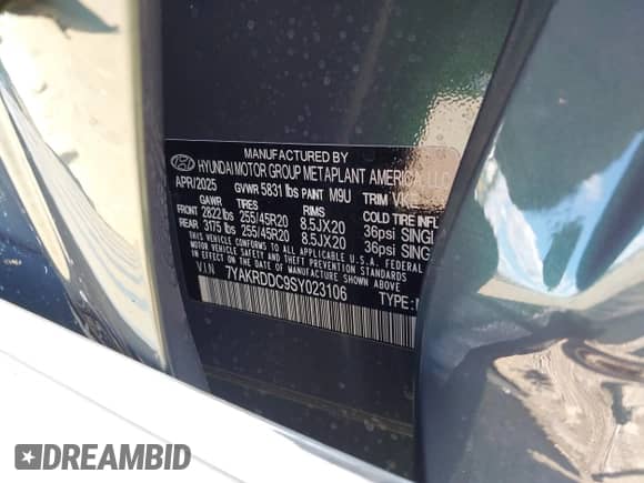 2025 Hyundai Ioniq 5 with VIN 7YAKRDDC9SY023106, listed as a IAAI auction lot 43079767 with 853 mi miles and . Bid and sale history available at DreamBid. Image 9.