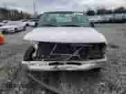2000 Chevrolet Silverado 1500 LS with VIN 1GCEC14T7YZ112003, listed as a Copart auction lot 83573954 with Not provided miles and Salvage title. Bid and sale history available at DreamBid. Image 5.