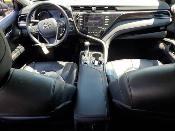 2020 Toyota Camry XLE с VIN 4T1F11AK0LU896239, выставлен на аукционе Copart как лот 65018855 с пробегом 62 500 миль миль и Чистый • Clean title. История ставок и продаж доступна на DreamBid. Изображение 8.