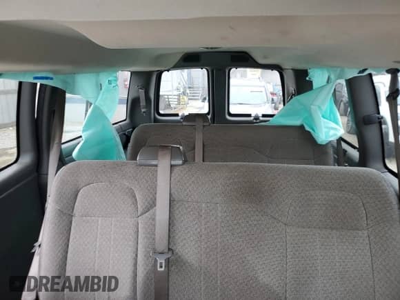2019 Chevrolet Express Passenger LS с VIN 1GAWGEFG1K1334129, выставлен на аукционе Copart как лот 58387905 с пробегом 40 557 миль миль и На запчасти • Non repairable. История ставок и продаж доступна на DreamBid. Изображение 10.