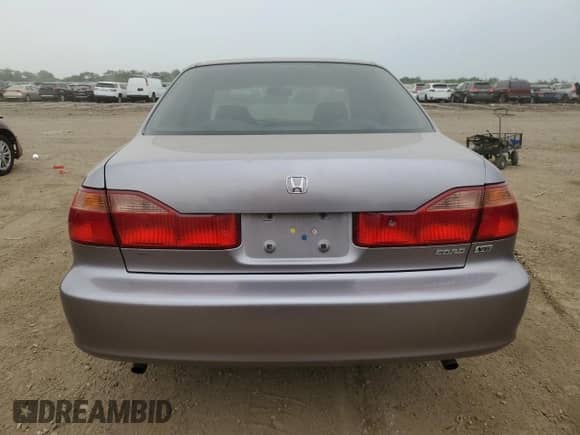 2000 Honda Accord LX с VIN 1HGCG1648YA000893, выставлен на аукционе Copart как лот 60548575 с пробегом 132 739 миль миль и Чистый • Clean title. История ставок и продаж доступна на DreamBid. Изображение 6.