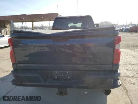 2022 Chevrolet Silverado 3500HD LT z VIN 1GC4YTEY1NF195203, wystawiony jako Copart lot #48115835 z przebiegiem 44 460 mil mil oraz Szkoda całkowita • Salvage title. Historia ofert i sprzedaży dostępna na DreamBid. Obrazek 6.