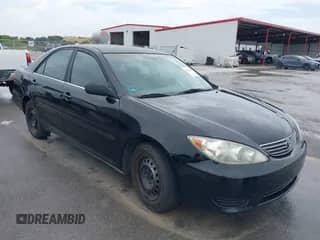 2006 Toyota Camry STD с VIN 4T1BE32K46U743106, выставлен на аукционе IAAI как лот 42621361 с пробегом 301 760 миль миль и . История ставок и продаж доступна на DreamBid. Изображение 1.