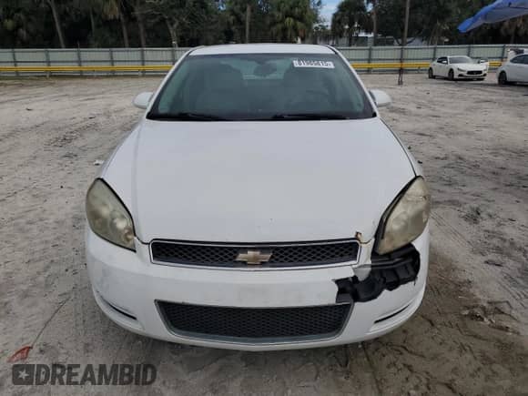 2014 Chevrolet Impala LT with VIN 2G1WB5E38E1148597, listed as a Copart auction lot 81985815 with 102,202 mi miles and Clean title. Bid and sale history available at DreamBid. Image 5.