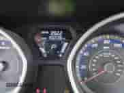 2011 Hyundai Elantra GLS z VIN KMHDH4AE3BU099030, wystawiony jako IAAI lot #42303765 z przebiegiem 156 536 mil mil oraz . Historia ofert i sprzedaży dostępna na DreamBid. Obrazek 7.