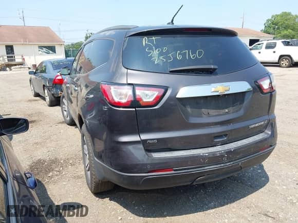 2015 Chevrolet Traverse LT с VIN 1GNKVHKD0FJ383165, выставлен на аукционе IAAI как лот 42664666 с пробегом Не указан миль и . История ставок и продаж доступна на DreamBid. Изображение 3.