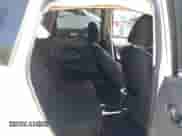 2014 Nissan Note SV z VIN 3N1CE2CP1EL427364, wystawiony jako IAAI lot #42678715 z przebiegiem 106 850 mil mil oraz . Historia ofert i sprzedaży dostępna na DreamBid. Obrazek 8.