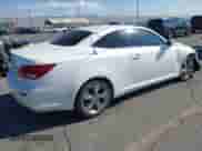 2011 Lexus IS 250 C z VIN JTHFF2C24B2516580, wystawiony jako IAAI lot #43136918 z przebiegiem 122 636 mil mil oraz . Historia ofert i sprzedaży dostępna na DreamBid. Obrazek 4.