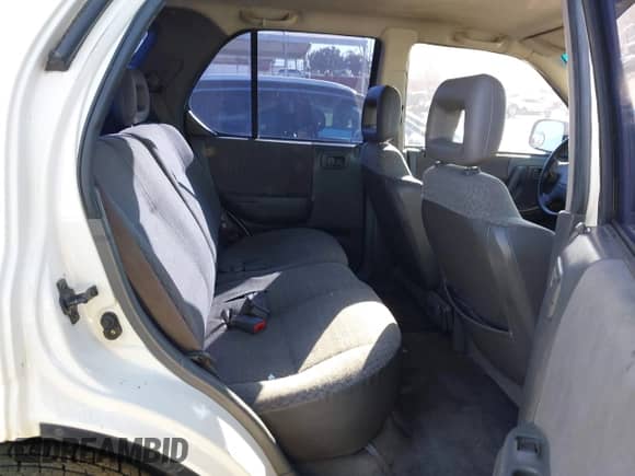 1998 Honda Passport LX with VIN 4S6CK58W8W4418971, listed as a IAAI auction lot 43472651 with 183,723 mi miles and . Bid and sale history available at DreamBid. Image 8.