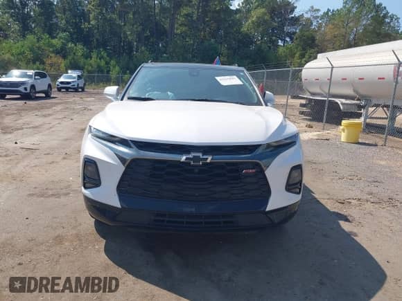 2021 Chevrolet Blazer RS с VIN 3GNKBERSXMS576382, выставлен на аукционе IAAI как лот 43255845 с пробегом 57 166 миль миль и . История ставок и продаж доступна на DreamBid. Изображение 13.