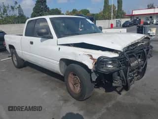 1998 Dodge 1500 with VIN 3B7HC13Y8WG176185, listed as a IAAI auction lot 43324950 with 257,836 mi miles and . Bid and sale history available at DreamBid. Image 1.