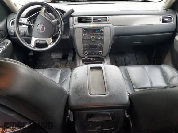 2011 GMC Sierra 1500 SLT with VIN 1GTR2WE34BZ366002, listed as a Copart auction lot 89927425 with 198,578 mi miles and Clean title. Bid and sale history available at DreamBid. Image 8.