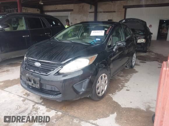 2012 Ford Fiesta S с VIN 3FADP4AJ0CM111635, выставлен на аукционе IAAI как лот 43046530 с пробегом 183 187 миль миль и . История ставок и продаж доступна на DreamBid. Изображение 2.