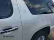 2010 Chevrolet Suburban LTZ с VIN 1GNUKKE31AR215594, выставлен на аукционе IAAI как лот 42776266 с пробегом 281 690 миль миль и . История ставок и продаж доступна на DreamBid. Изображение 18.