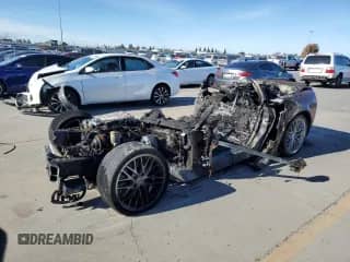 2010 Chevrolet Corvette ZR1 3ZR z VIN 1G1YN2DT4A5801290, wystawiony jako Copart lot #81272434 z przebiegiem Nie podano mil oraz Nie do naprawy • Non repairable. Historia ofert i sprzedaży dostępna na DreamBid. Obrazek 1.