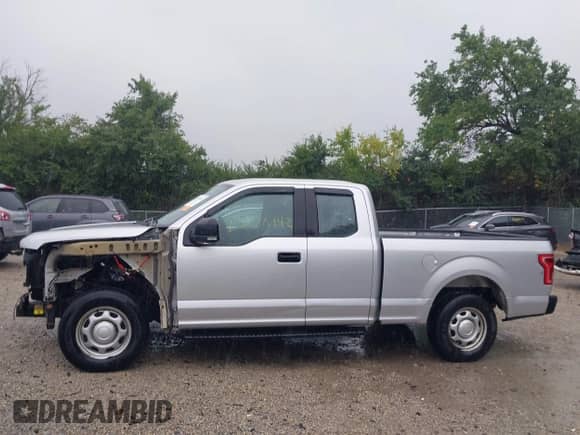 2017 Ford F-150 XL с VIN 1FTEX1C89HKD77872, выставлен на аукционе IAAI как лот 43360742 с пробегом 139 137 миль миль и . История ставок и продаж доступна на DreamBid. Изображение 14.