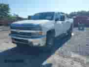 2016 Chevrolet Silverado 2500HD Work Truck с VIN 1GC1KUEG0GF179191, выставлен на аукционе IAAI как лот 42811849 с пробегом 140 306 миль миль и . История ставок и продаж доступна на DreamBid. Изображение 2.