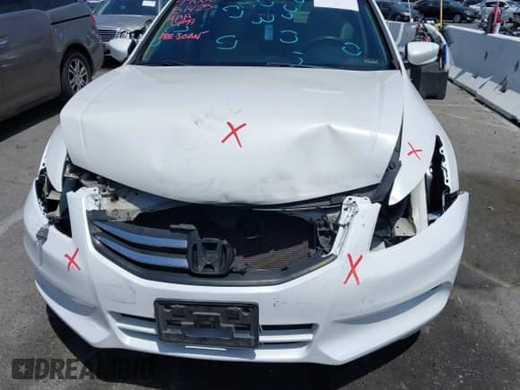 2011 Honda Accord EX z VIN 1HGCP3F76BA027233, wystawiony jako IAAI lot #42328452 z przebiegiem 70 380 mil mil oraz . Historia ofert i sprzedaży dostępna na DreamBid. Obrazek 6.