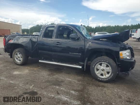 2013 Chevrolet Silverado 1500 LTZ z VIN 1GCRKTE79DZ340922, wystawiony jako Copart lot #64622685 z przebiegiem 179 159 mil mil oraz Szkoda całkowita • Salvage title. Historia ofert i sprzedaży dostępna na DreamBid. Obrazek 4.