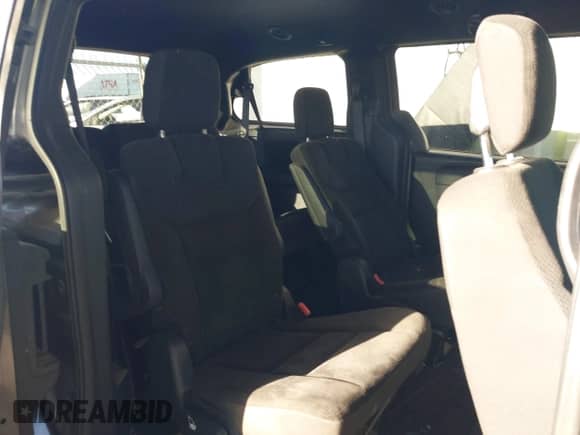 2018 Dodge Grand Caravan SE with VIN 2C4RDGBG9JR221618, listed as a IAAI auction lot 43388576 with 158,127 mi miles and . Bid and sale history available at DreamBid. Image 8.