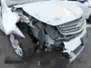 2017 Chevrolet Traverse LT z VIN 1GNKRGKD2HJ187505, wystawiony jako IAAI lot #43299284 z przebiegiem 80 256 mil mil oraz . Historia ofert i sprzedaży dostępna na DreamBid. Obrazek 6.