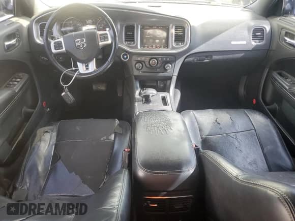 2013 Dodge Charger SXT Plus with VIN 2C3CDXHG7DH552676, listed as a Copart auction lot 71771485 with 267,660 mi miles and Clean title. Bid and sale history available at DreamBid. Image 8.