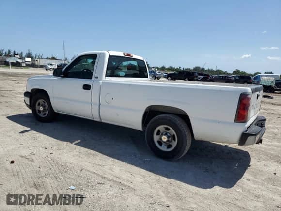 2004 Chevrolet Silverado 1500 Work Truck with VIN 1GCEC14Z34Z285743, listed as a Copart auction lot 70300965 with 229,174 mi miles and Clean title. Bid and sale history available at DreamBid. Image 2.