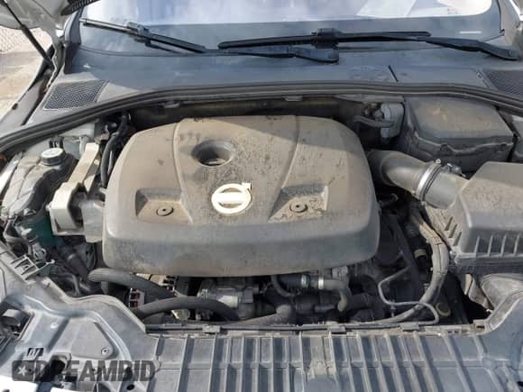 2015 Volvo S60 T5 Drive-E Premier with VIN YV126MFB8F1305105, listed as a IAAI auction lot 42566641 with 115,535 mi miles and . Bid and sale history available at DreamBid. Image 10.