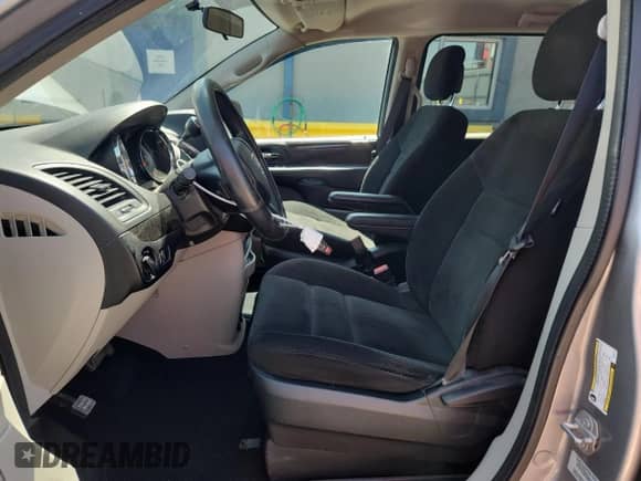 2016 Dodge Grand Caravan SE Plus с VIN 2C4RDGBG6GR350473, выставлен на аукционе Copart как лот 80253915 с пробегом 76 452 миль миль и Списание • Salvage title. История ставок и продаж доступна на DreamBid. Изображение 7.