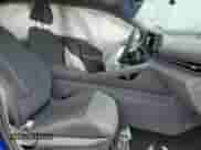 2024 Hyundai Elantra SE z VIN KMHLL4DG2RU668368, wystawiony jako Copart lot #69549515 z przebiegiem 81 548 mil mil oraz Szkoda całkowita • Salvage title. Historia ofert i sprzedaży dostępna na DreamBid. Obrazek 7.