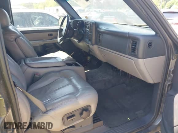 2001 Chevrolet Tahoe LS с VIN 1GNEK13T91J141616, выставлен на аукционе IAAI как лот 41951355 с пробегом 156 077 миль миль и . История ставок и продаж доступна на DreamBid. Изображение 5.