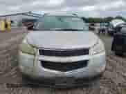 2009 Chevrolet Traverse LS z VIN 1GNEV13D59S115665, wystawiony jako Copart lot #85079465 z przebiegiem Nie podano mil oraz Nie do naprawy • Non repairable. Historia ofert i sprzedaży dostępna na DreamBid. Obrazek 5.